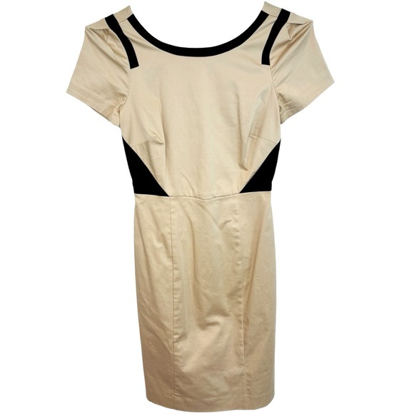 CHIC by Jacob Elegant Cream and Black Dress, Size 0 - Picture 1 of 8